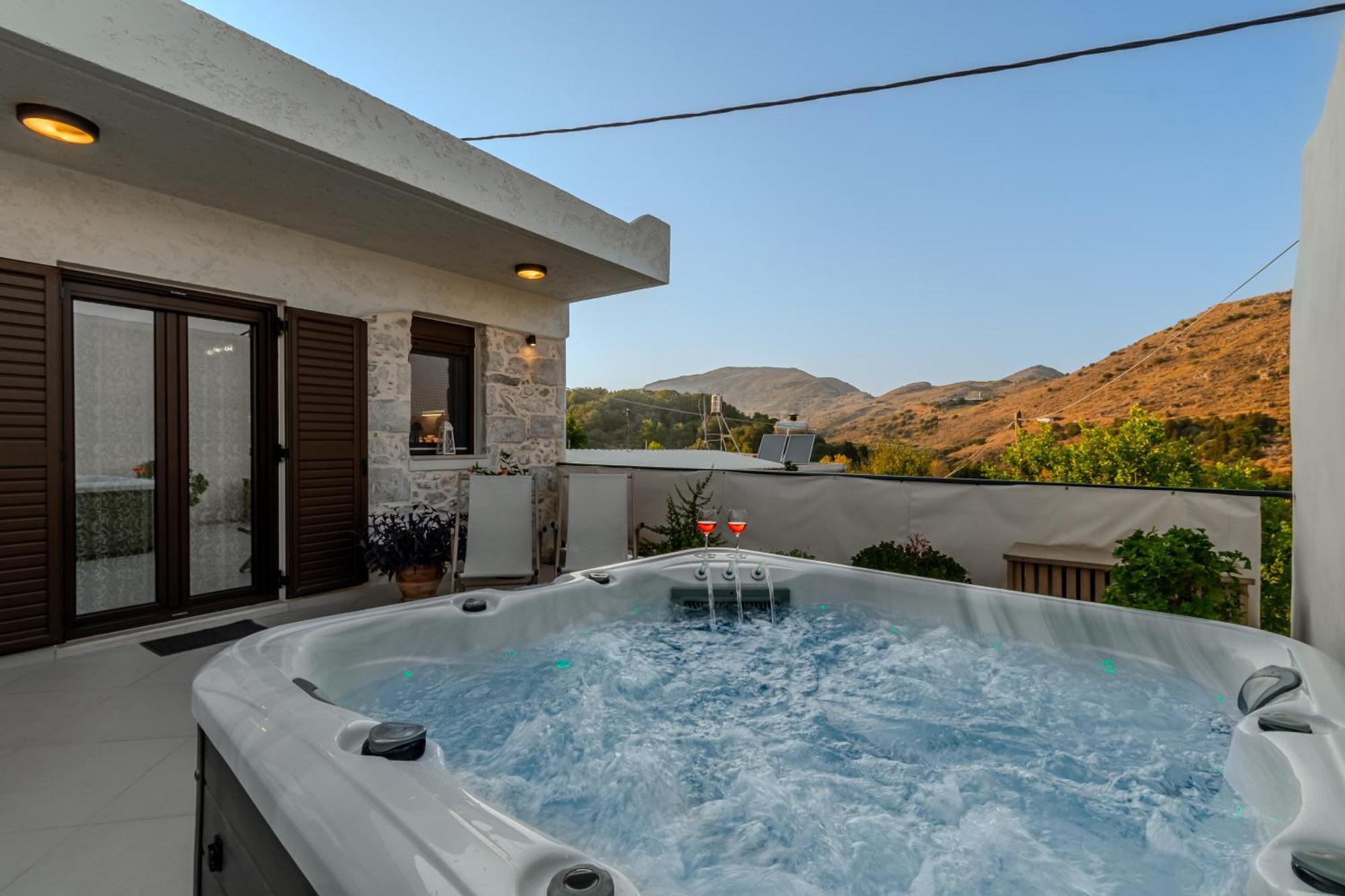 Вилла Casa Kastella, Private Jacuzzi & Bbq Facilities! Angouseliana Экстерьер фото