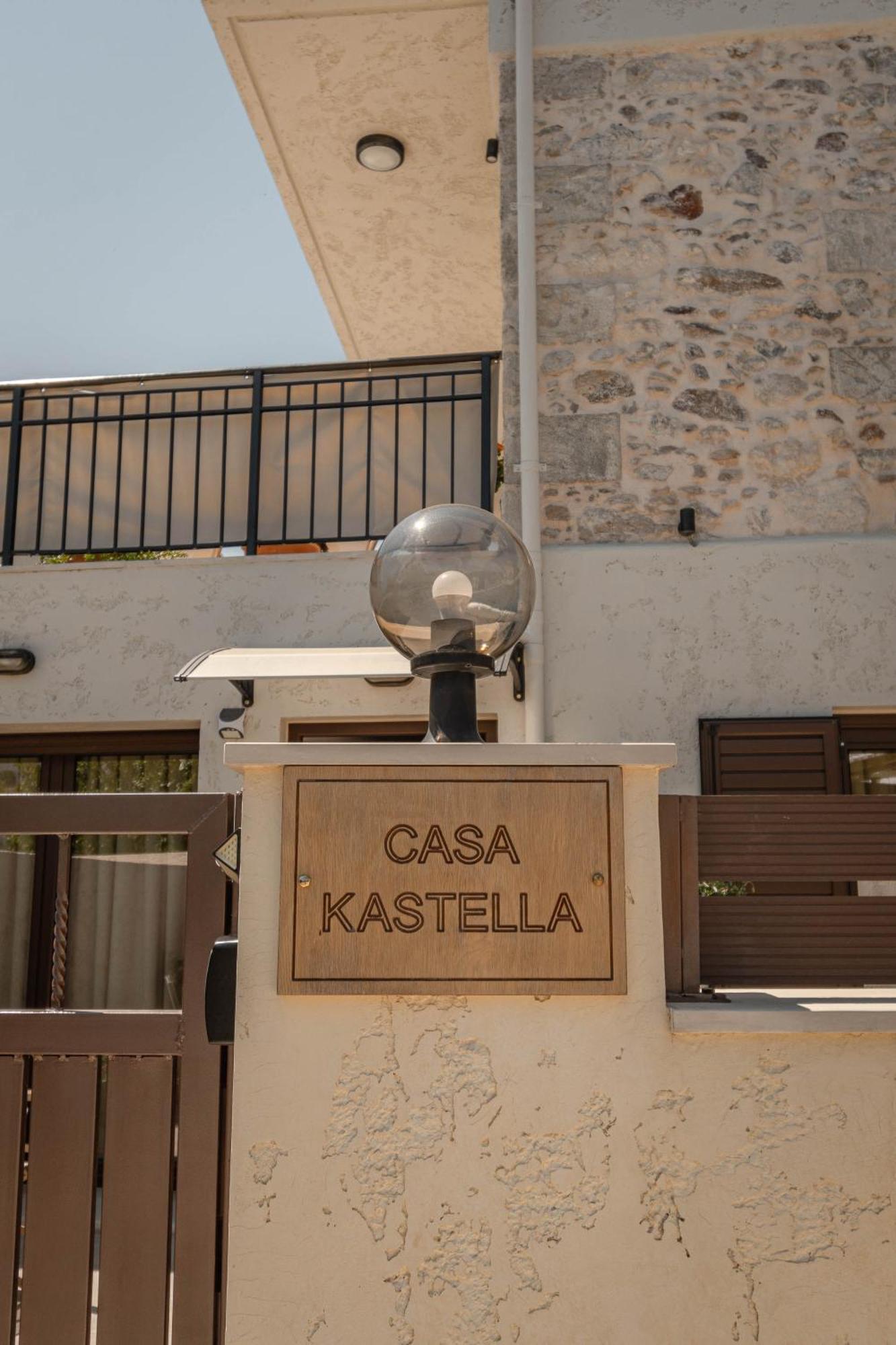 Вилла Casa Kastella, Private Jacuzzi & Bbq Facilities! Angouseliana Экстерьер фото