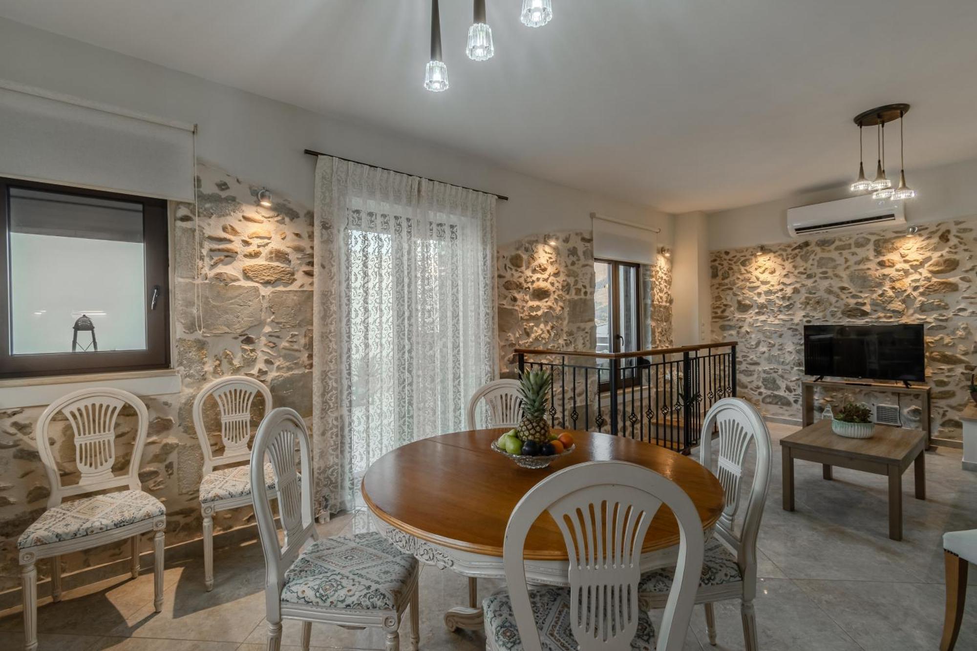 Вилла Casa Kastella, Private Jacuzzi & Bbq Facilities! Angouseliana Экстерьер фото